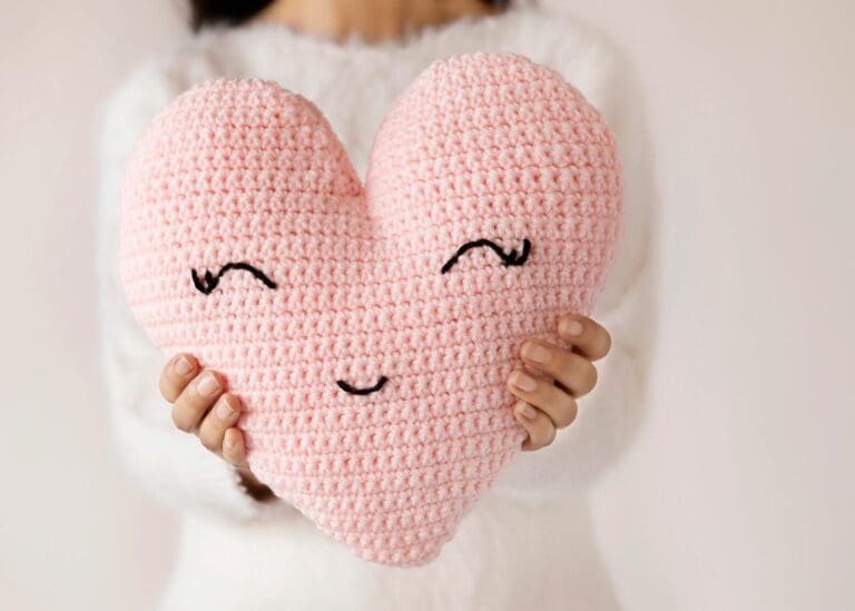 Heart Shaped Pillow Crochet Pattern