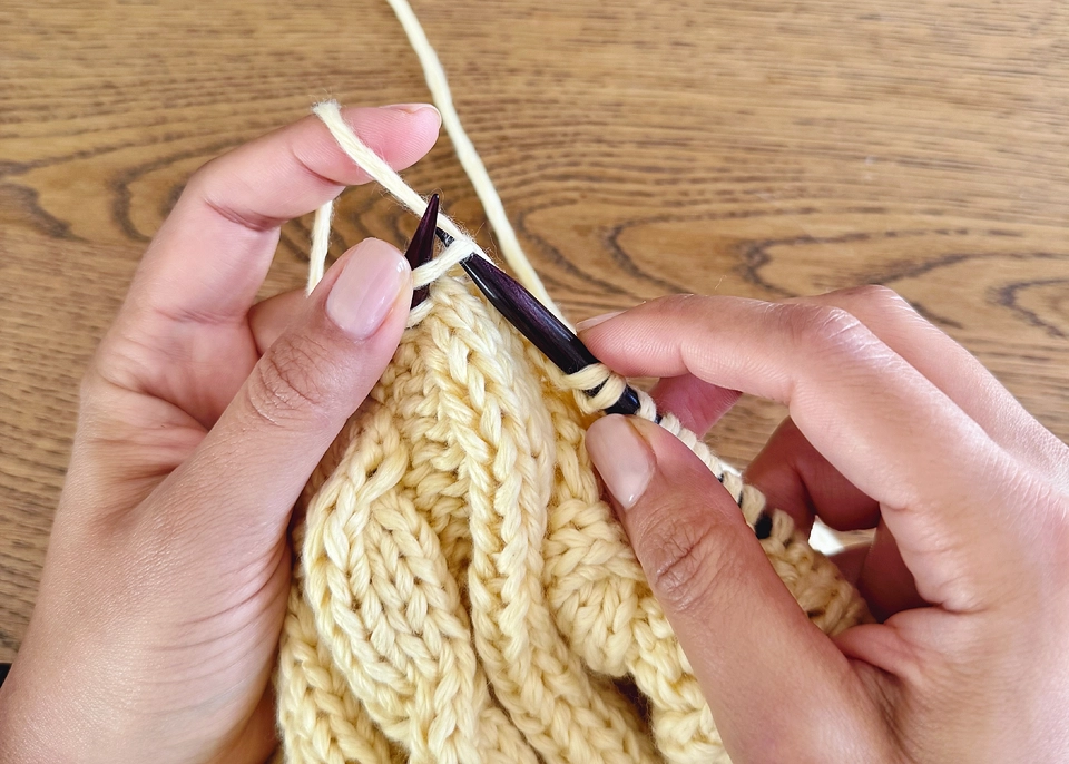 Continental Knitting Method