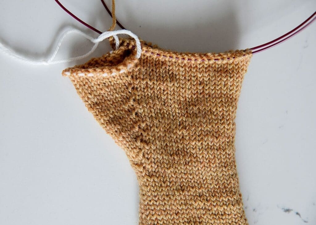 free fingerless mittens knitting pattern