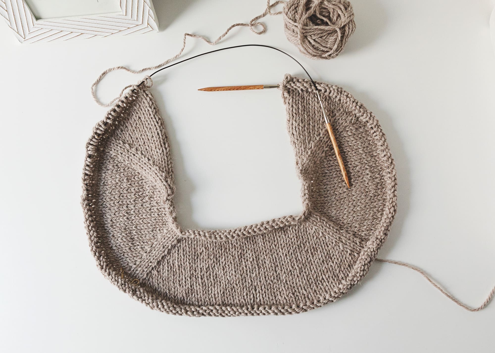 Cardigan Knitting Pattern A Seamless And Stylish Design Leelee Knits