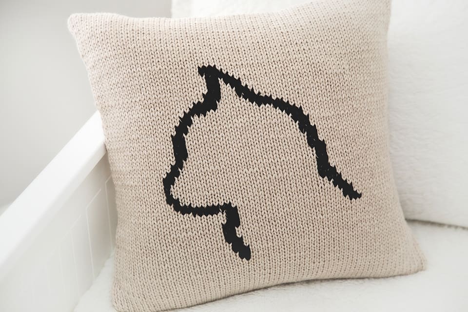 Duplicate Knit Stitch Pillow Cover