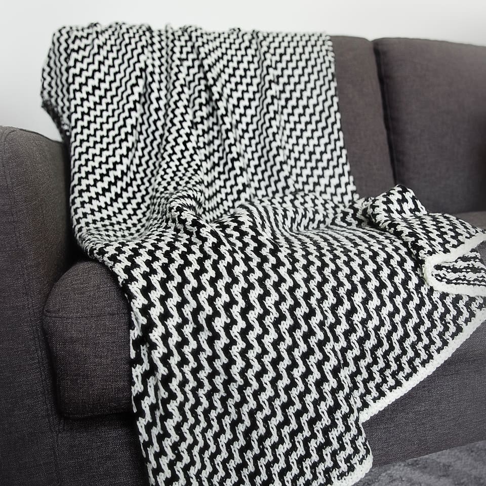 Knitted Slip Stitches Mosaic Knitting